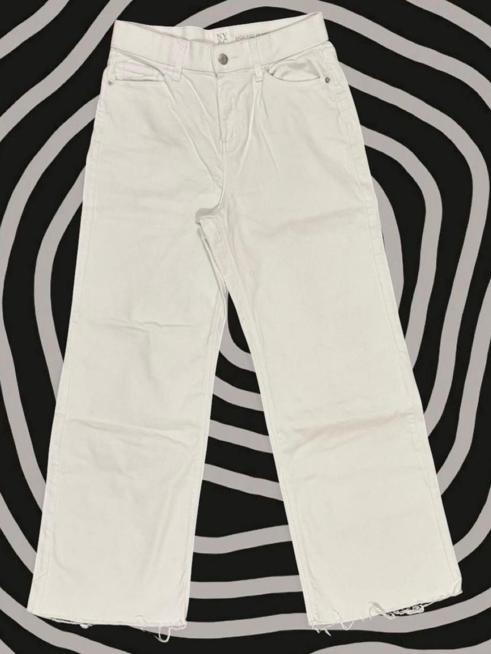 New York & Company White Wide-Leg Jeans